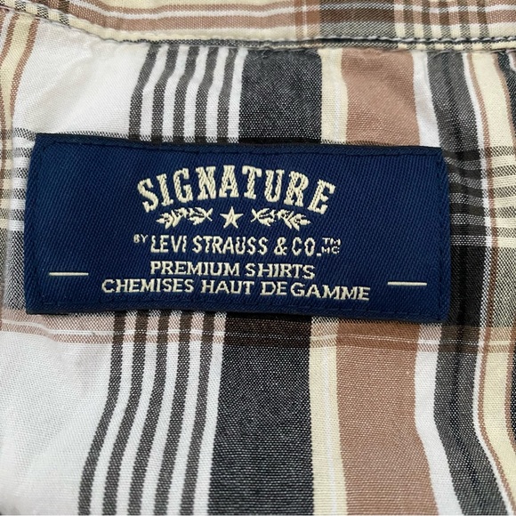 Signature Levi’s Shortsleeved plaid Button-up - Picture 3 of 11